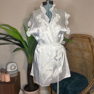 Linea Donatella Wrap Robe Embellished Appliqué Bridal Style